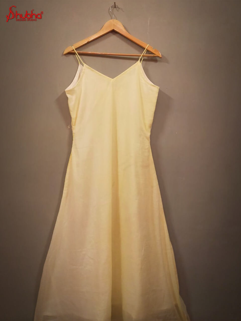 Organic cotton mul light lemon yellow long dress